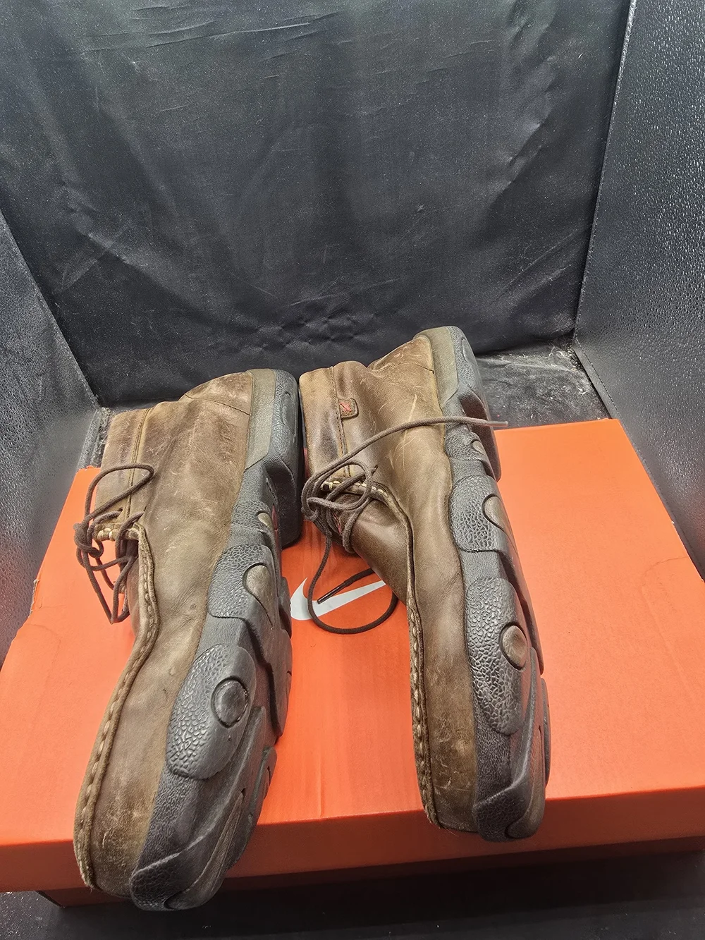 Twisted X Men's Brown Leather Chukka Boots